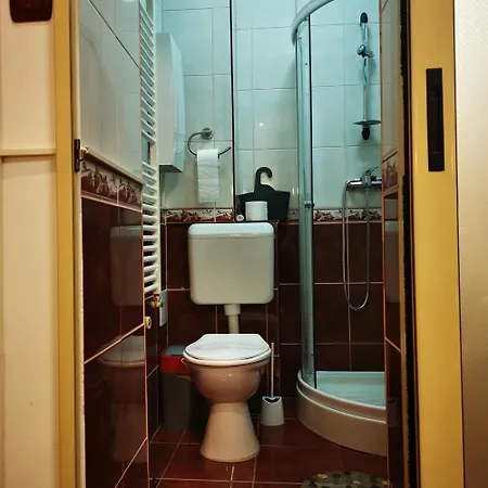 Fortress Twin בית הארחה בראשוב